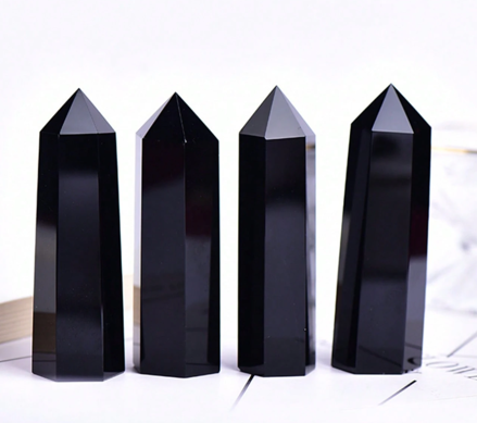 Obelisk Obsidián