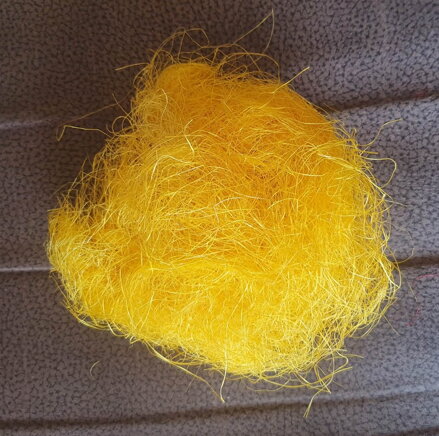 Sisal vlákno žluté