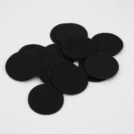 Plstěná kolečka černé - 3 cm