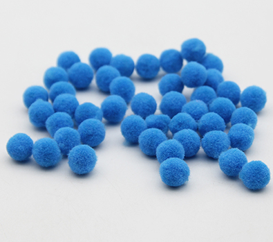 Akrylové bambulky - Modrá obloha